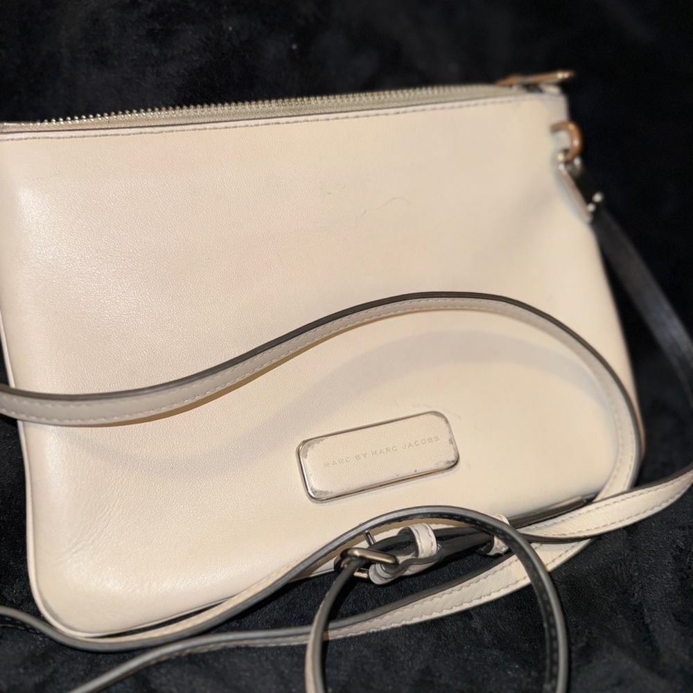 Marc Jacobs Ivory Crossbody Bag